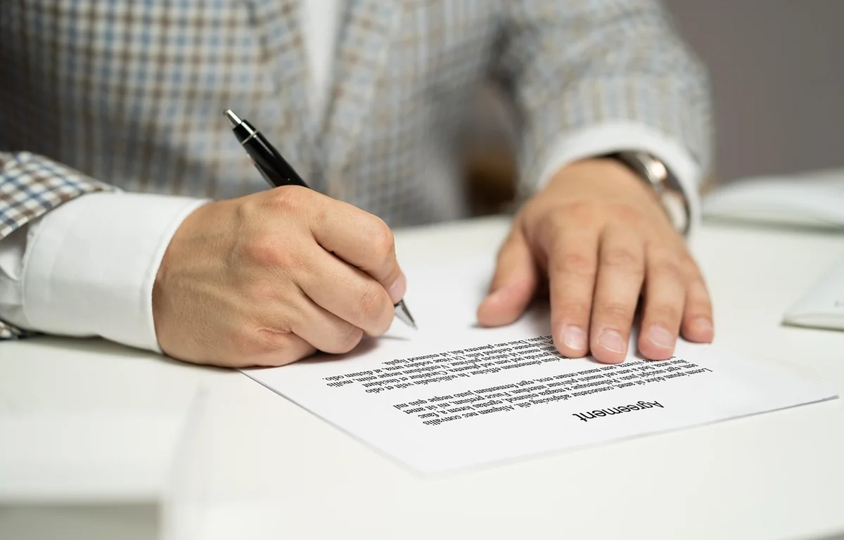 Exemples concrets de signature pour ordre